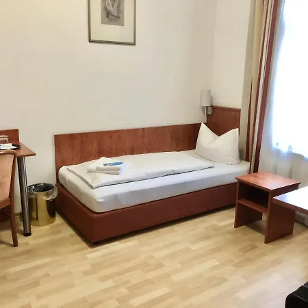 Am Ledermuseum Offenbach am Main