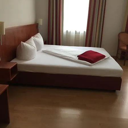 Hotel Am Ledermuseum 2*